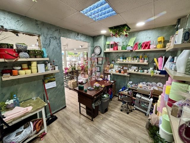 Investitie - Spatiu comercial ultracentral, inchiriat cu 900 Euro. - Poză 6