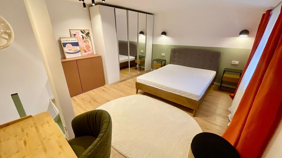 Apartament 3 camere,1 parcare privată,aproape de UMF - Poză 3
