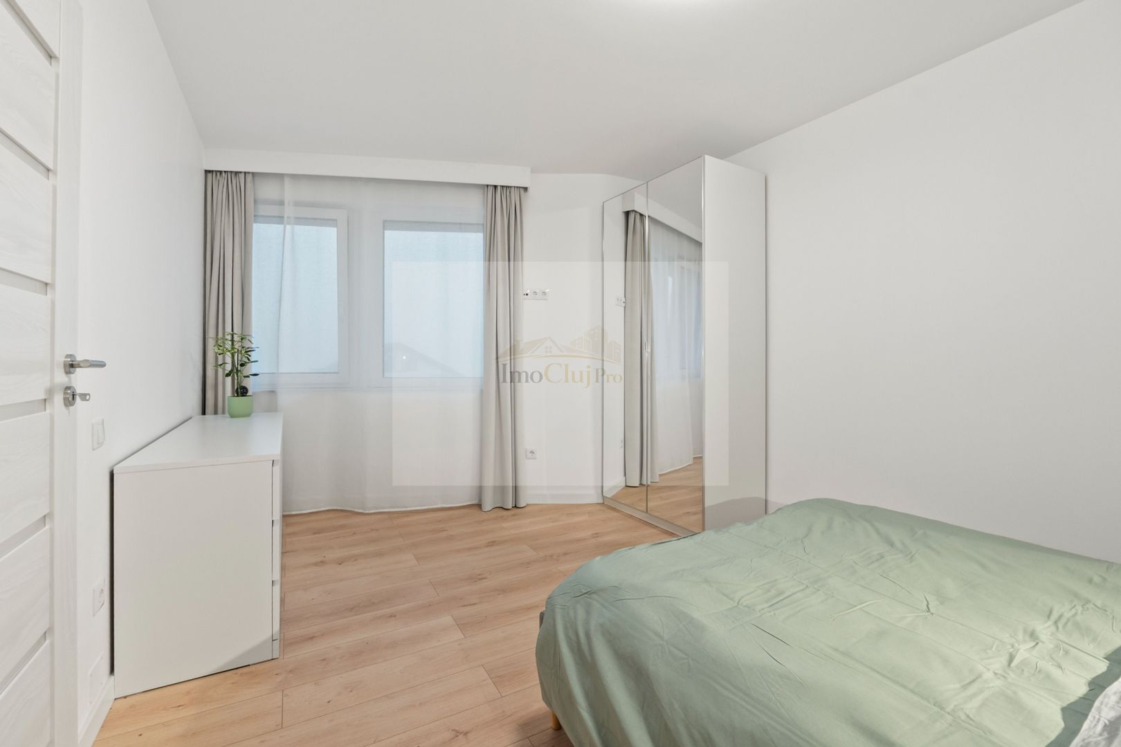 Apartament 2 camere de închiriat +Parcare | Europa | Prima închiriere - Poză 7