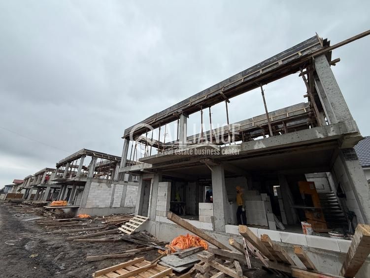 Valu lui Traian (COD 07) Casă P+1 cu teren de 265 mp - Poză 12