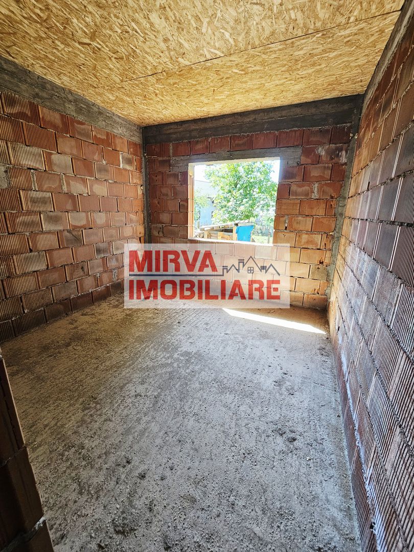 🏡 Casă la roșu cu 4 camere, 122 mp utili, teren 465 mp – Băicoi - Poză 28