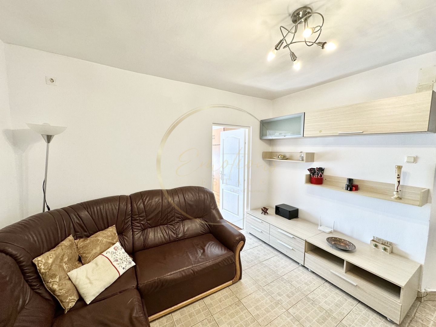 NOU | Apartament 3 camere | PIAȚA VICTORIEI - Poză 2