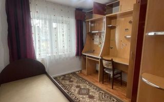 De închiriat apartament 4 camere decomandat - Poză 3