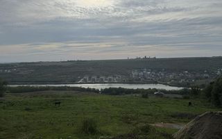 Teren intravilan cu vedere la lac, lângă pădure – Aroneanu, Lot 1, 840,86 mp - Poză 1