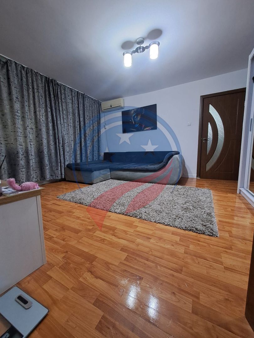 Apartament de vânzare Craiovita - Poză 2