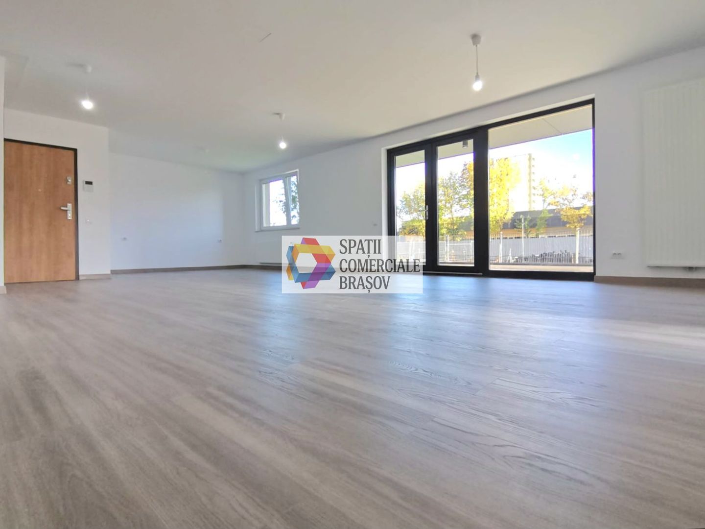 Spariu comercial Urban Plaza - 224 mp #plus-imo.ro - Poză 11