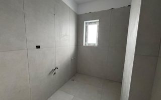 Apartament 3 camere, 2 bai - Zona Unirii, Selimbar - Poză 8