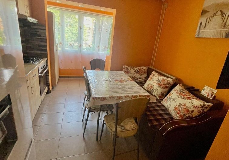 ageuropa.ro vinde URGENT ap DECOMANDAT, UTILAT 2 cam 64mp Micro 17. - Poză 4