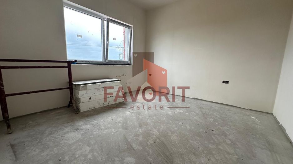 Triplex in Sacalaz |  Finisaje premium | 3 camere | Asfalt | 2 terase - Poză 3