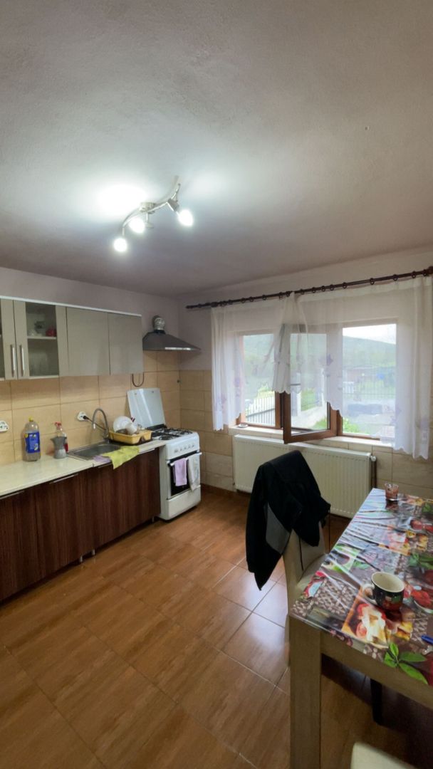 Casa de vanzare in Spatac - Poză 7