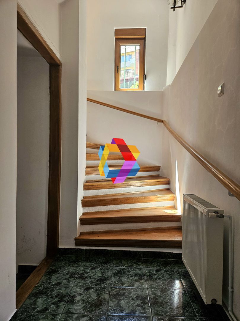 Casa deosebita 6 camere de vânzare, Central, Brașov,  210 mp, Plus-imo.ro - Poză 9