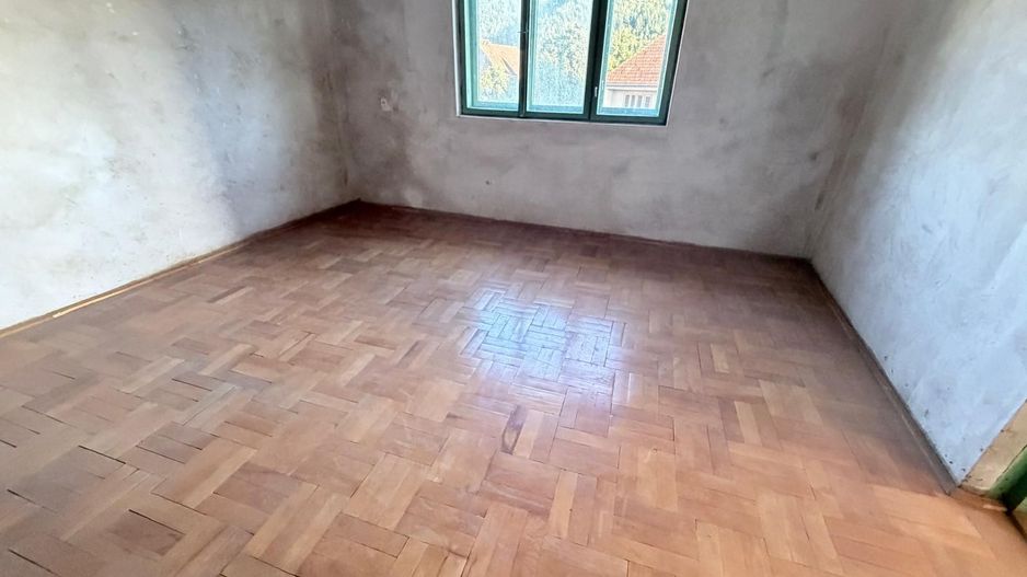 Apartament spațios  la casa- preț atractiv/COVASNA - Poză 6