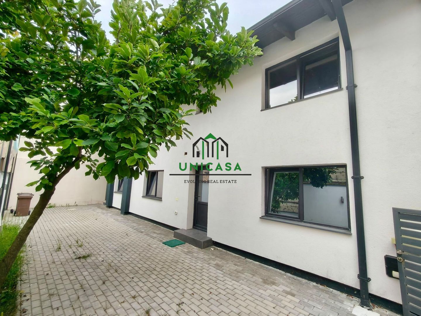 Casa 4 camere , Central– RÂMNICU VÂLCEA | APROAPE DE RIVER PLAZA MALL - Poză 2
