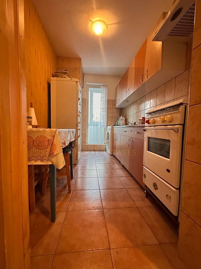Apartament cu 3 cam ideal pentru locuit sau investiție Cartier Noua - Poză 6