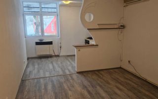 BRASADAS vinde garsoniera 24 mp. Ostrovului la PARTER. - Poză 1