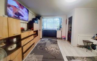 Apartament 1 camera de vanzare , strada Luminisului - Poză 1