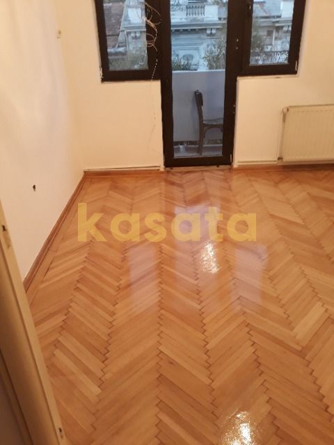 Apartament 4 camere ultracentral | Etaj 3/3 | Lift și renovare - Poză 13