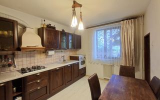 Casa Centrala de vanzare - Strada Rahovei Pitesti - Poză 16