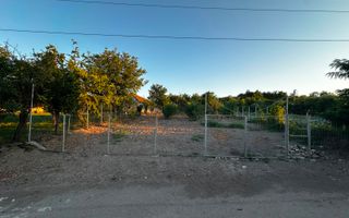 Teren intravilan de vânzare în sat Alămor, comuna Loamneș, județul Sibiu - Poză 3
