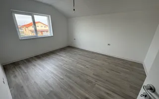 Casa individuala. Disponibila imediat. 4 dormitoare - Poză 14