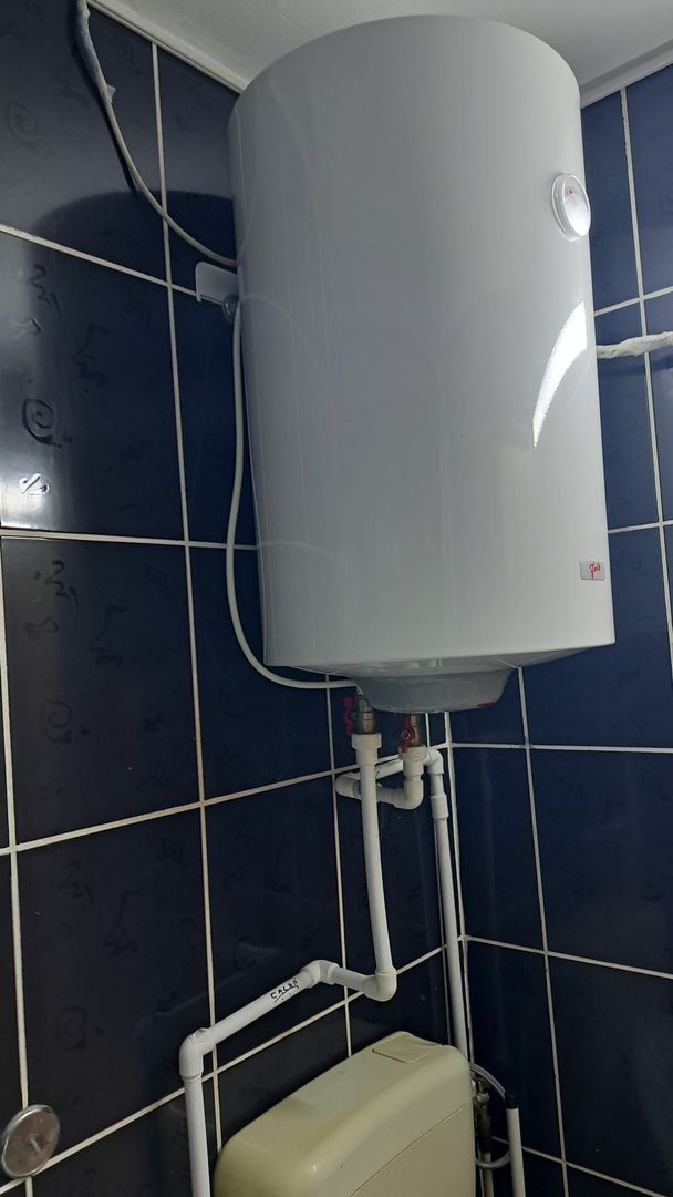 Apartament 2 camere | Calea Moșilor | Etaj 1 | Vedere pe spate - Poză 5
