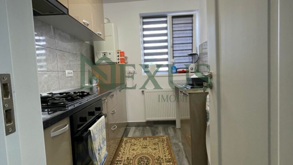Apartament cu 2 camere, renovat complet, str.Libertății, Moinesti - Poză 2
