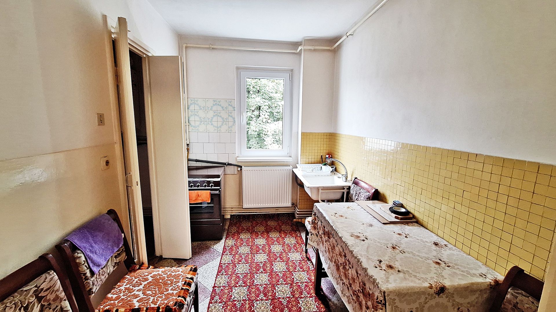 Zona Garii Apartament 3 camere, etaj 3/4, insorit, liber, 119900 euro - Poză 12