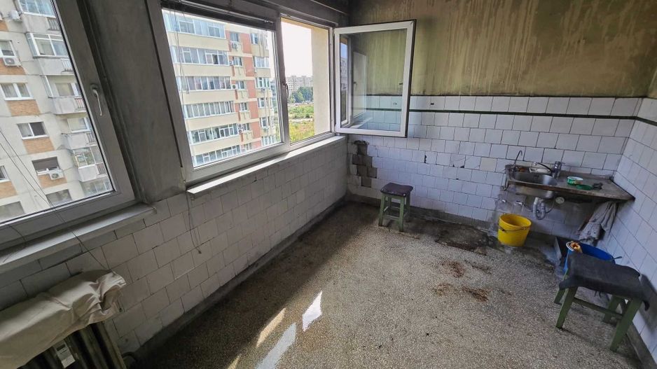 Vanzare apartament luminos de 3 camere in Titan, la 2 min de metrou. - Poză 4