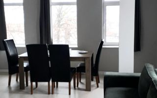 De inchiriat 2 apartamente cu 2 camere, etaj 1/2, strada Domneasca, 500 E - Poză 7