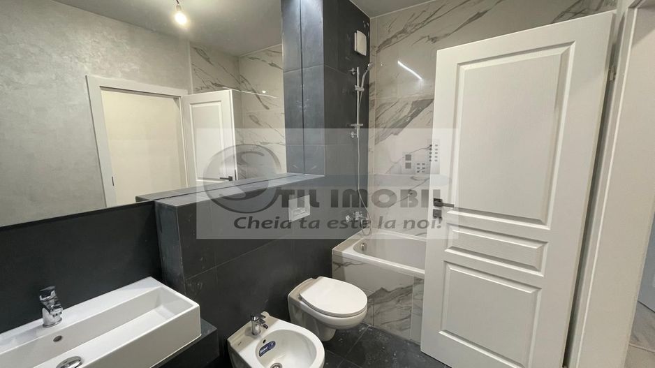 Apartament 4 camere modern cu 0% comision - Poză 1