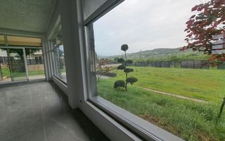 Vilă modernă premium cu piscină interioară, teren 1200 mp și panoramă - Poză 21