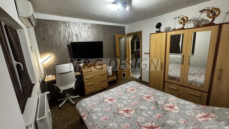 Apartament 4 camere Soarelui etaj 1 - Poză 2