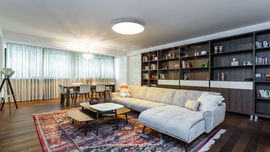 Chirie, apartament, 3 camere, str.  Serghei Lazo, Centru - Poză 1