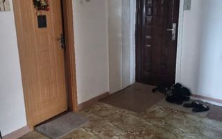 Apartament 3 camere - Poză 2
