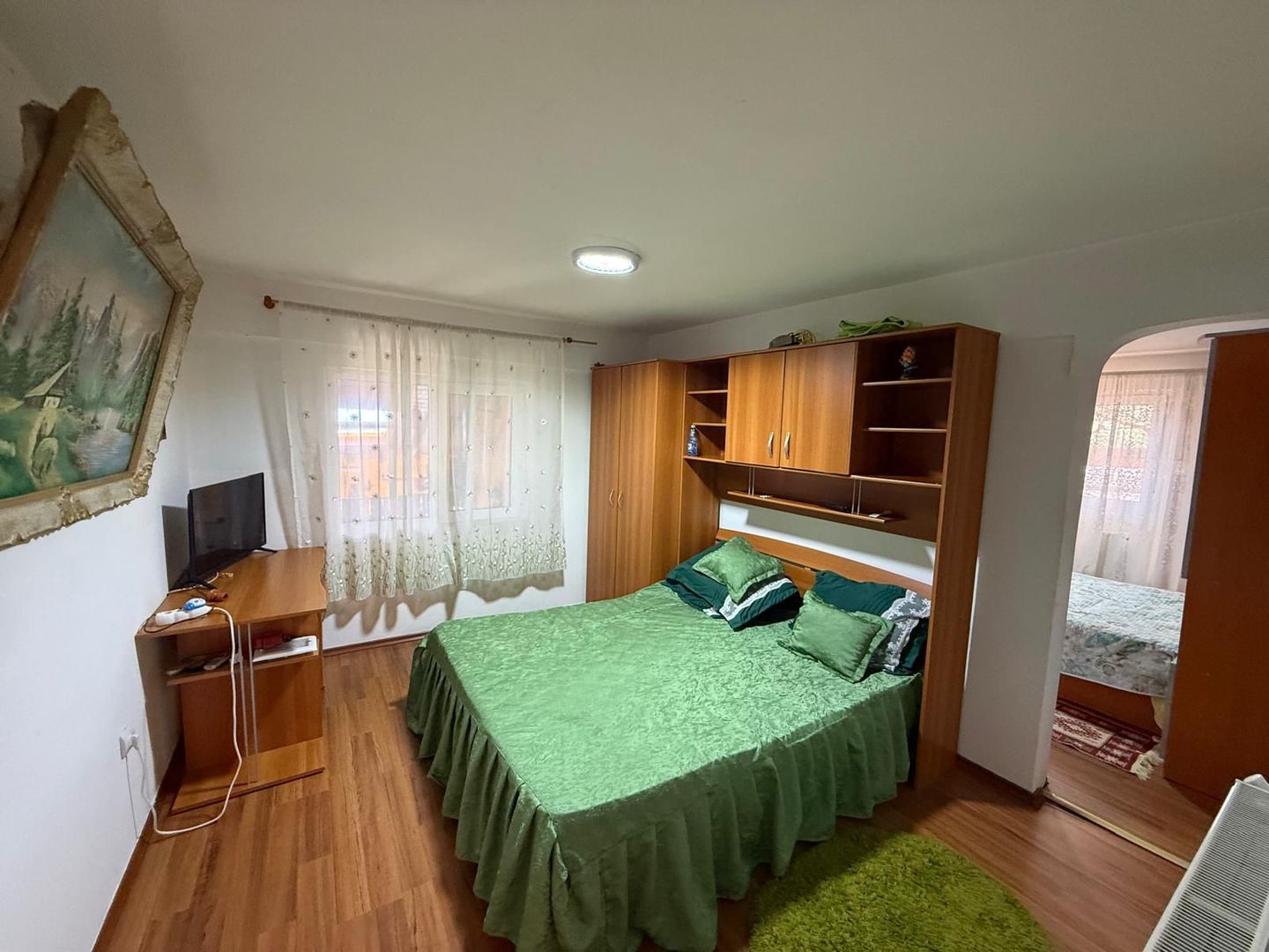 Vila S+P+1,+ garaj inchis + terasa si teren intravilan 6300 mp - Poză 16