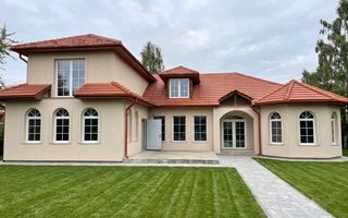 Conac de vânzare, pe Valea Avrigului - Poză 8