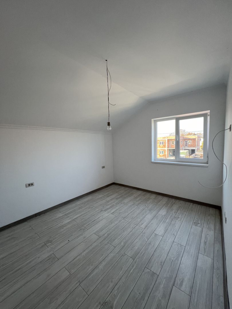 vila individuala P+M spatioasa - pret bun - Poză 9