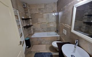 De vânzare casă modernă în centrul Oradiei - Poză 17