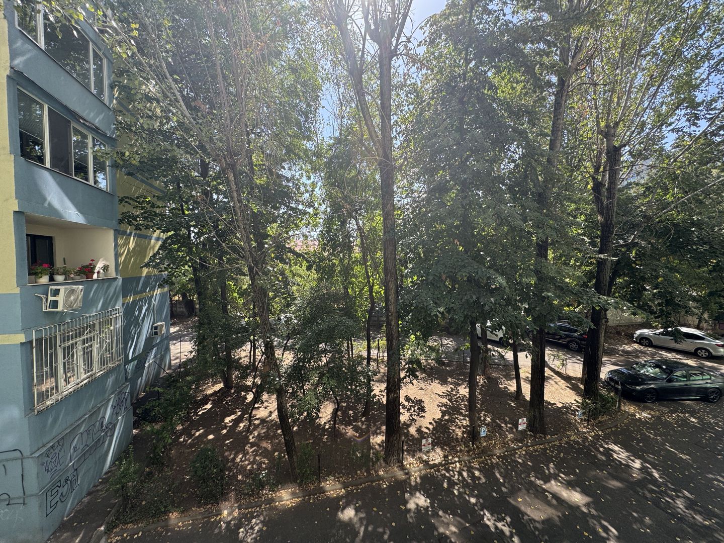 APARTAMENT 4 CAMERE | DECOMANDAT | DOMENII - Poză 10
