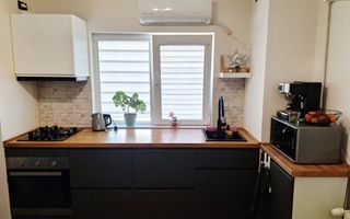 Vanzare Apartament Deosebit 2 camere  Berceni-Stradal,Renovat - Poză 3