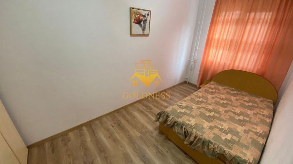 3 camere semidecomandate,  Cartierul Manastur, Zona Campului - Poză 2
