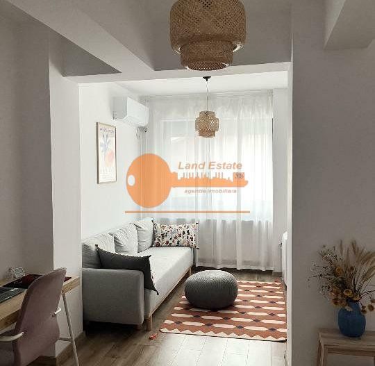 2 camere Crangasi-REgie ( 2023 ) - Poză 4