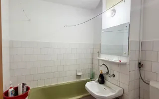 Apartament cu 3 camere, decomandat, Piata Mihai Viteazu - Poză 12