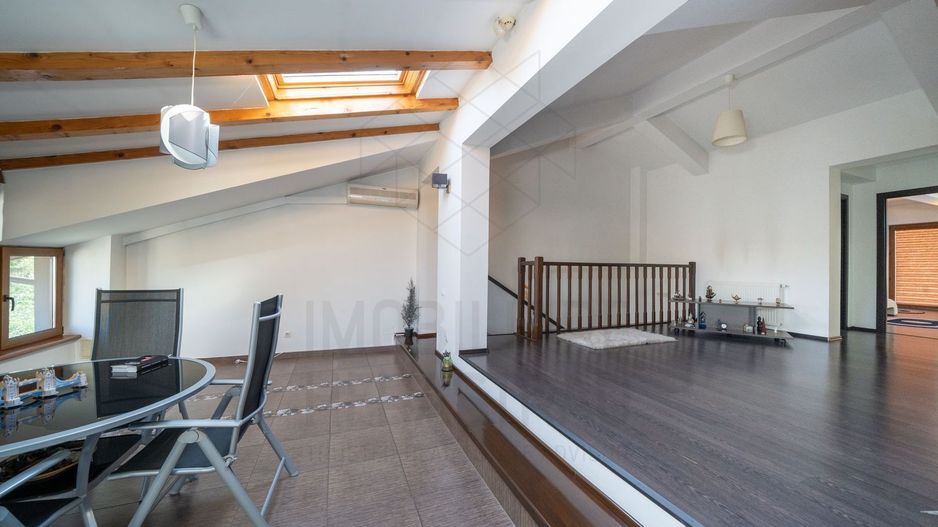 Casa spatioasa 515 mp langa metrou 1Mai - Poză 27