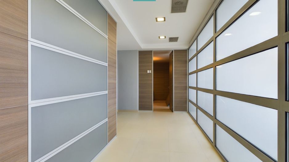 Clădire modernă pentru birouri 340 mp - Poză 11