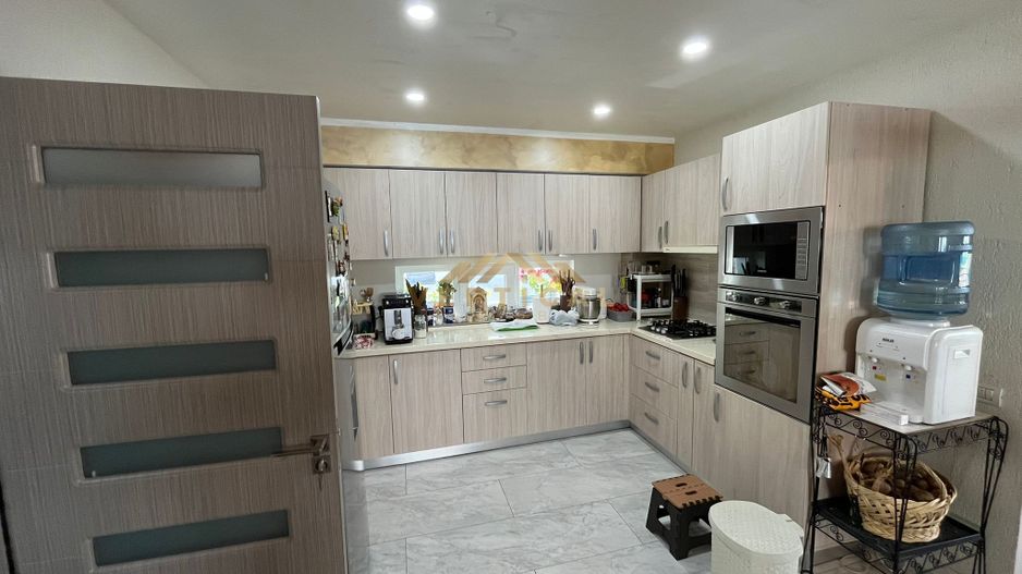Vila Individuala 4 camere Berceni Ilfov - Poză 5