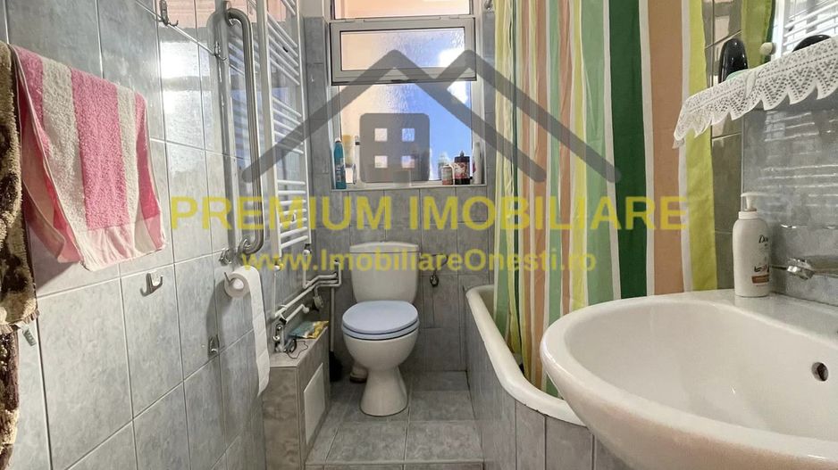 Apartament 3 Camere - Decomandat - Zona ultracentrala - Poză 4