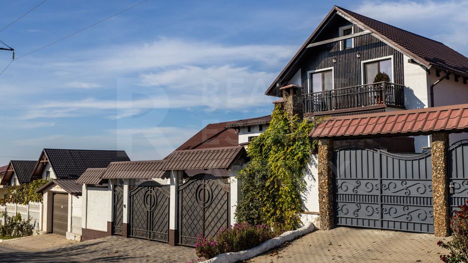 Vânzare, casă, 2 nivele, 230 mp+2,3 ari, str. Independenței, Bubuieci - Poză 35