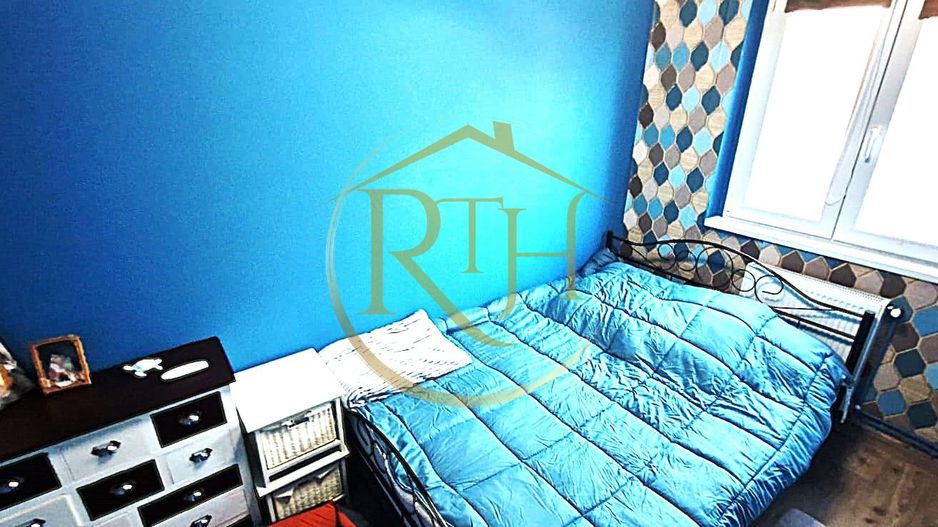 Vand apartament cu 4 camere in zona spitalul judetean,comision ,,0'' - Poză 6