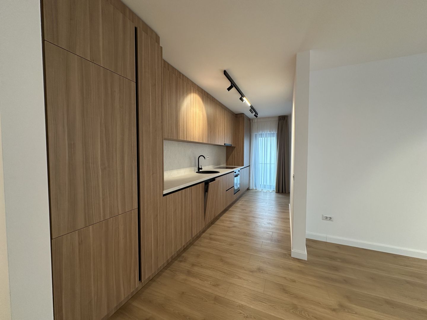 Apartament 3 camere de inchiriat Victoriei - Poză 8